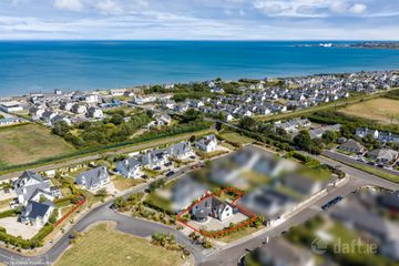 26 Walsheslough, Rosslare Strand, Rosslare, Co Wexford, Y35DT99 — photo 3