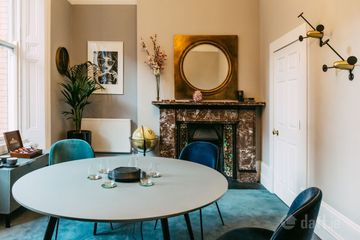 The Victorians, Earlsfort Terrace, Dublin 2, Co. Dublin — photo 2
