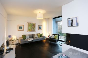 Apartment 7, 55 Percy Place, Dublin 4 — photo 2