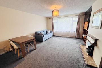 Apartment 9, Johnstown House, Glasnevin, Dublin 11 — photo 2