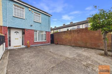 51 Whitestown Park, Dublin 15, D15H7TK — photo 2