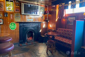 McCormacks Bar, The Corner House, Ballyragget, Co. Kilkenny, R95HX63 — photo 3