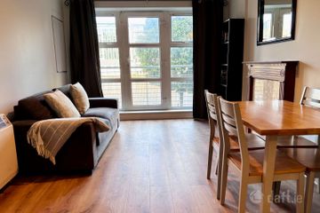 Apartment 123, Block B/C, The Waterside, Grand Canal Dock, Dublin 4, D04RR99 — photo 2