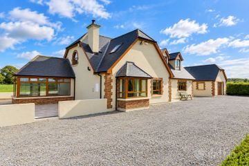 Ballynamona, Ballyneale, Kilsheelan, Co. Tipperary, E32N725 — photo 3