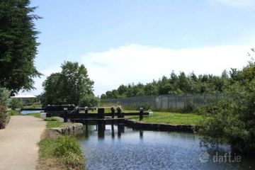 Beacon, Royal Canal Park, Ashtown, Dublin 15 — photo 2