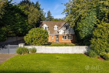 1a Lime Trees Road, Maryborough Estate, Rochestown, Co. Cork, T12PEC1 — photo 3