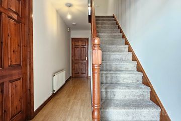 9 Carrig An Oir, Tobarteascain, Ennis, Co Clare, V95YHY4 — photo 2