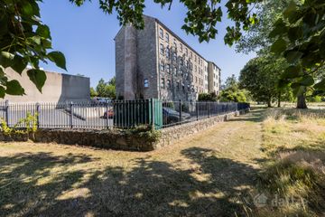18 The Cornmill, Vauxhall Street, Balbriggan, Co. Dublin, K32 W328 — photo 2