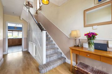 61 Newcourt Road, Bray, Co. Wicklow, A98 W0X9 — photo 2