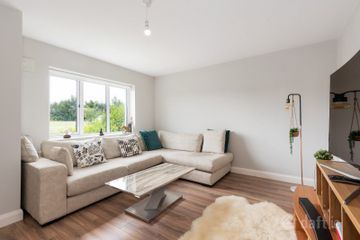 7 Bay Meadows Crescent, Hollystown, Dublin 15, D15 VHX0 — photo 2