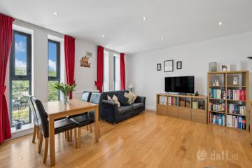 7 Grove Village Apartments, Harold's Cross, Dublin 6, D06DX65 — photo 3