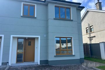 23 Woodstream, Castlerea, Castlerea, Co. Roscommon, F45VF59 — photo 3