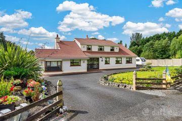 Togher House, Hodson Bay, Athlone, Co. Roscommon, N37T657 — photo 2