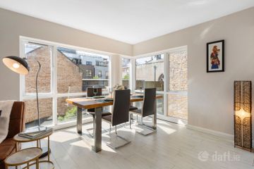 Apartment 5, Blind Quay Apartments, Temple Bar, Dublin 8, D08ED6P — photo 3