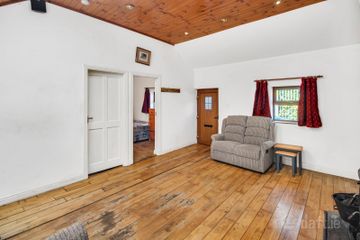 Courtneys Cottage, Bluepool Upper, Kanturk, Co. Cork, P51H6K3 — photo 3