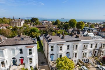 10 Crosthwaite Park South, Dun Laoghaire, Co. Dublin, A96YW10 — photo 2