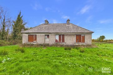 Derelict Residence On C. 14.40 Acres, Derryvode, Williamstown, Co. Galway