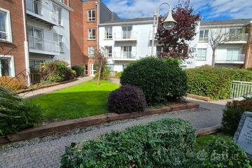 Apartment 58, Saint James's Woods, Dublin 8 — photo 2