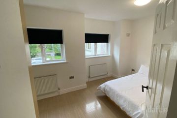 5 Castlehall Park, Bealnamulla, Athlone, Co. RoscoCastlehall Park, Bealnamulla, Athlone, Athlone, Co. Roscommon