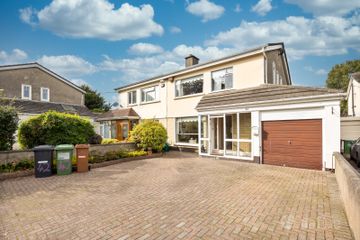 42 Glenville Avenue, Clonsilla, Dublin 15, D15K2KN — photo 2