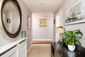 9 Abbey Street, Howth, Co Dublin, D13 VX61 — photo 2