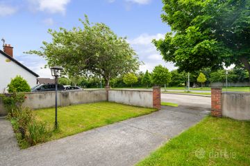 32 Forest Crescent, Swords, Co. Dublin — photo 2