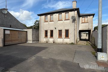 8A & 8B Well Lane, Arklow, Co. Wicklow, Y14XW20 — photo 2