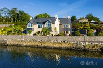 Sunny Rock, Church Road, Rosscarbery, Co. Cork, P85PX26
