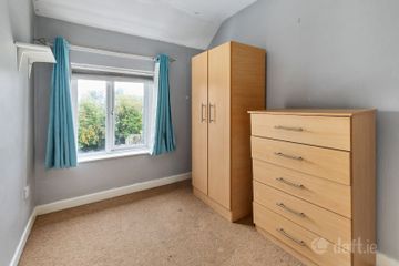 46 Pearse Park, Drogheda, Co. Louth, A92R12K — photo 2