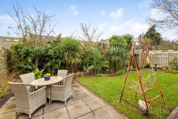 Garth Lodge, 9 Tivoli Terrace South, Dun Laoghaire, Co. Dublin, A96PR62 — photo 3