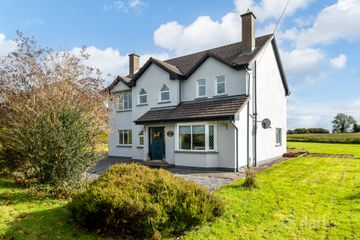 Esker Lodge, Coolnahiley, Co. Offaly, R35RK19 — photo 3