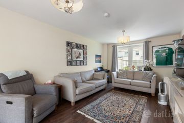 19 Diswellstown Court, Hamilton Park, Castleknock, Dublin 15, D15FPN0 — photo 2