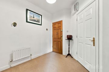 Apartment 5, Castle Oaks, Dublin Road, Malahide, Co. Dublin, K36PW13 — photo 3