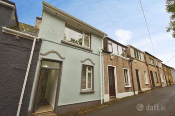 1 Glena Cottages, Gardiner'S Hill Avenue, St. Lukes, Co. Cork, T23X2FW — photo 2