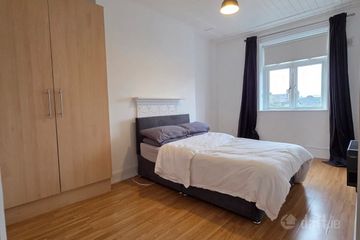 3rd Floor Apartment, 8 O'Connell Street Upper, Dublin 1 — photo 3