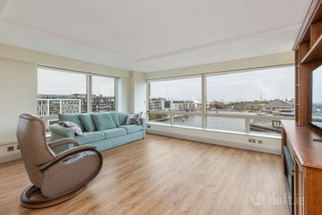 Apt 57, The Millennium Tower, Charlotte Quay Dock, Grand Canal Dock, Dublin 4, D04KW82 — photo 2