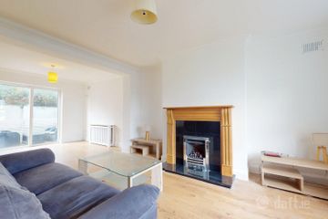 30 College View, Castlebar, Co. Mayo, F23 K880 — photo 2