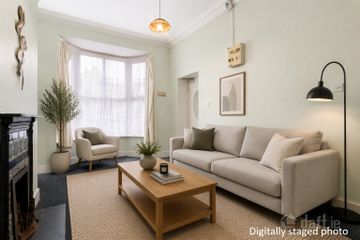 Apt 2, 1 Bayview, Pembroke Street, Dublin 4, D04 A337 — photo 2