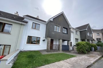 11 Hillcrest Court, Riverstick, Riverstick, Co. Cork — photo 2