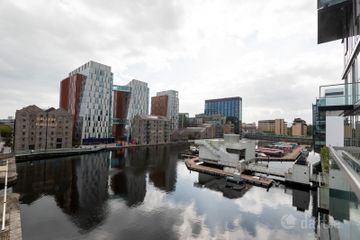 Alto Vetro, Grand Canal Square, Dublin 2 — photo 2