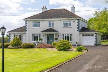 Halltown House, Hallstown, Skryne Road, Ratoath, Co. Meath, A85XN82 — photo 2