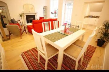 Basement Flat, Mountjoy Square North, Dublin 1, Dublin 1 — photo 3