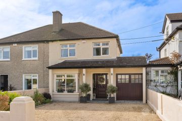 11 Abbey Park, Monkstown, Blackrock, Co. Dublin, A94YC42