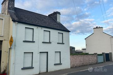 Glavey Street, Ballinlough, Ballinlough, Co. Roscommon, F45ER04 — photo 2