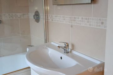 Shannon Oaks Apartments, Saint Joseph'S Road, Portumna, Portumna, Co. Galway — photo 3