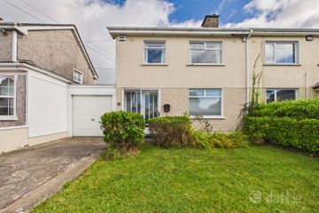39 Lismore Park, Waterford City, Co. Waterford, X91F2CC — photo 2