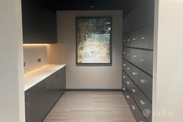 KIC Locker ROOM 