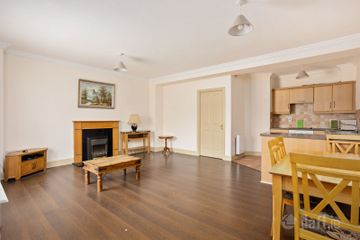 2g Clonmullen Hall, Edenderry, Co. Offaly, R45RR99 — photo 3