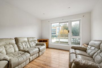 Apartment 196, Bracken Hill, Ballinteer, Dublin 18, D18HK20 — photo 3
