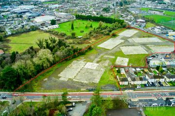 Navan Town Centre, Navan, Co. Meath — photo 2